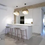 Modern Stylish Near Poniente