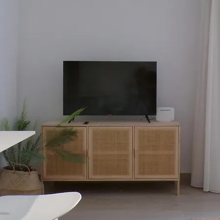 شقة Modern Stylish Near Poniente *