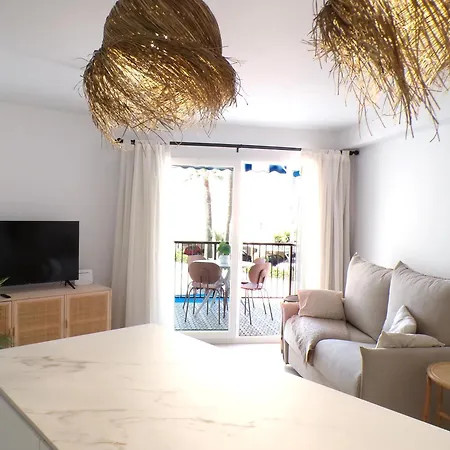 Apartment Modern Stylish Near Poniente *